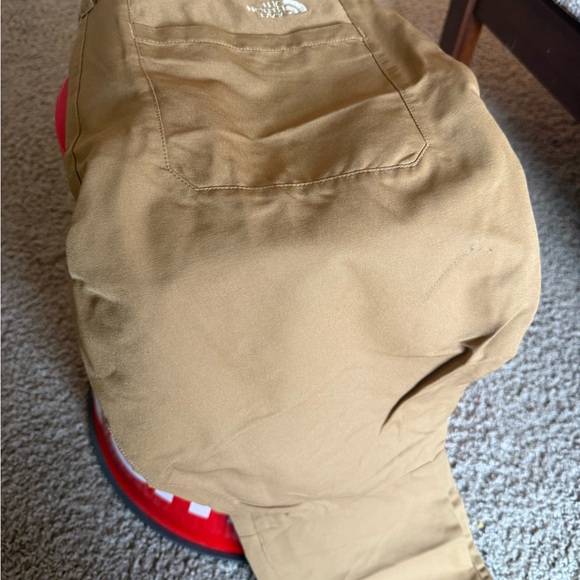 The Northface Pants (32) - Picture 3 of 5